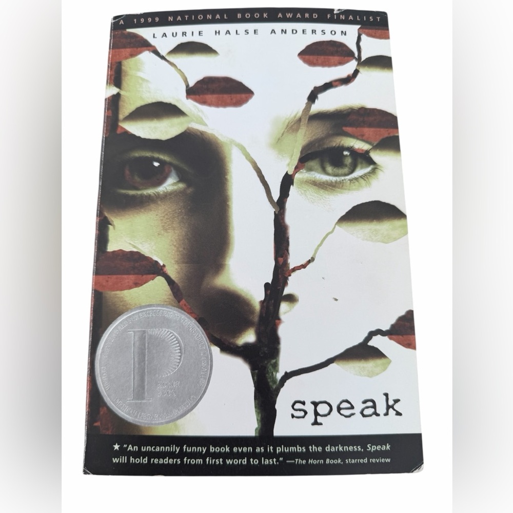 Book Softcover Speak by Laurie Halse Anderson 1999 Penguin Books